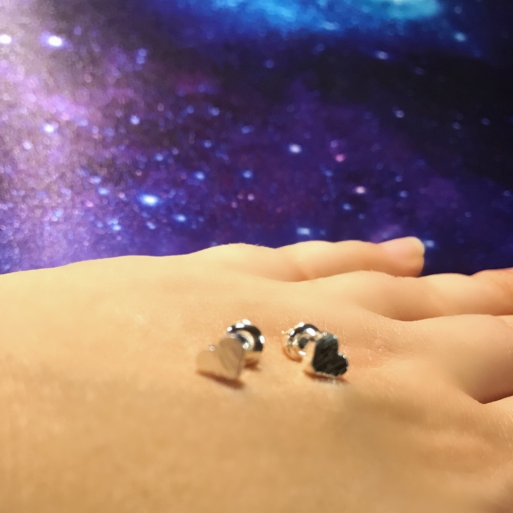 NEW!💙💎💕TINY HEARTS! QUITE ADORABLE!💕💎💙SILVER - Picture 5 of 8